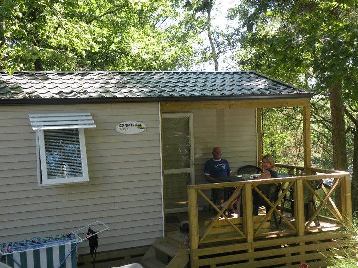 Camping Hurongues Pomeys Exterior foto